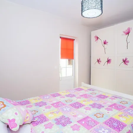 아파트 Apartament Claudia Beach *